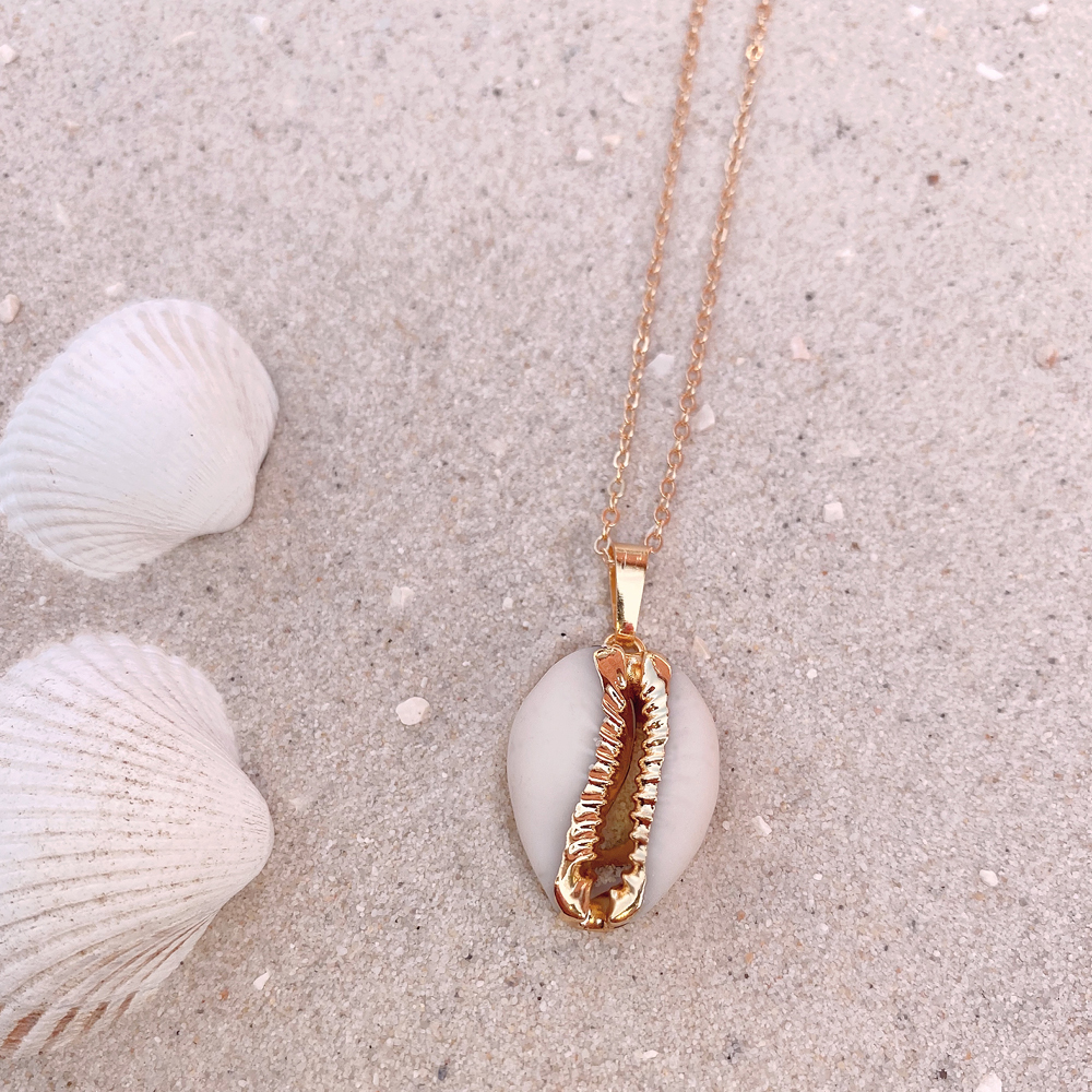 Kette mit Anhänger "Kauri-Muschel" Kette mit Anhänger "Kauri-Muschel"