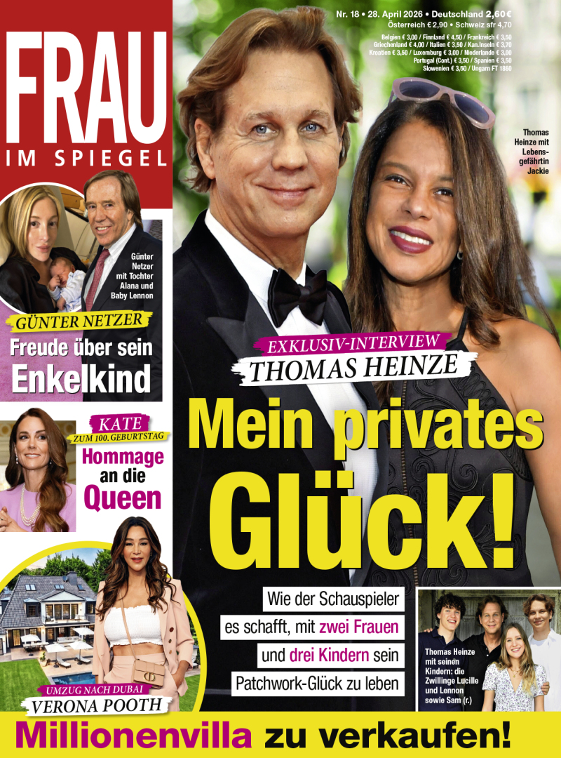 FRAU IM SPIEGEL
