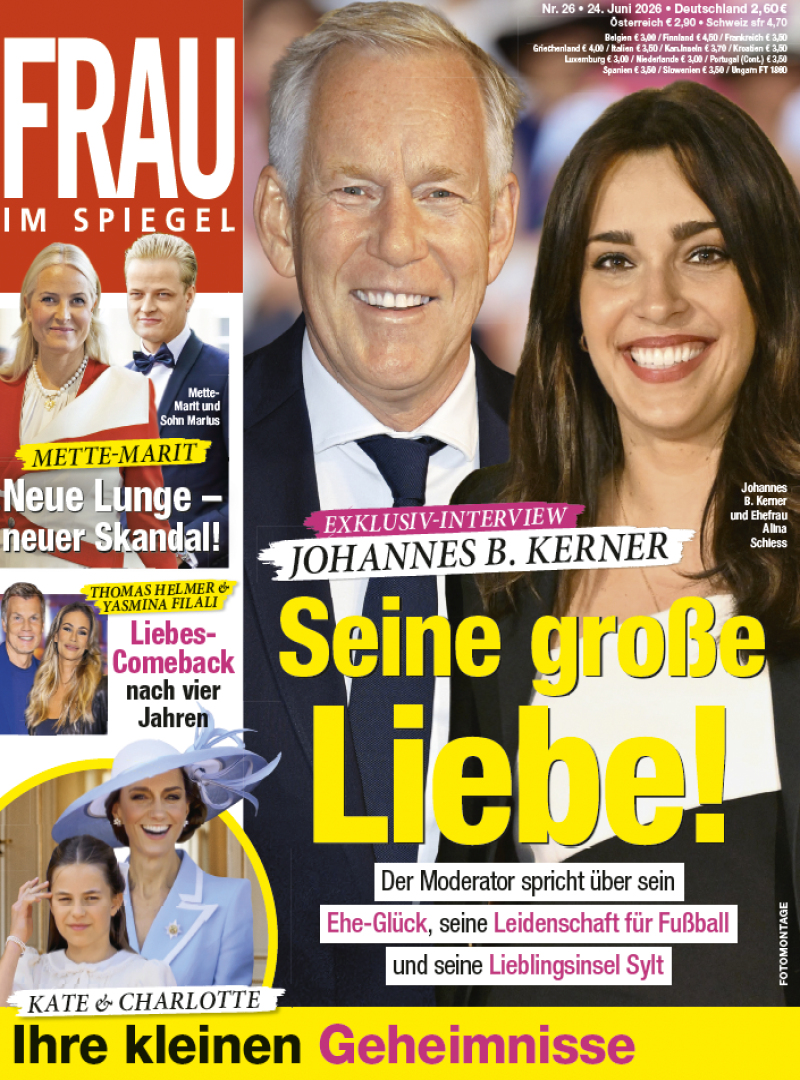 FRAU IM SPIEGEL